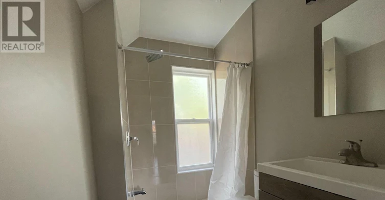 3 Church Street S, Richmond Hill, ON, L4C 1W1 - 4
