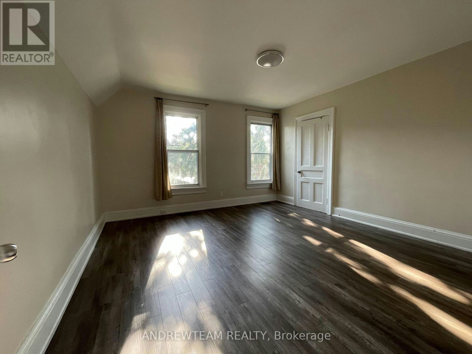 3 Church Street S, Richmond Hill, ON, L4C 1W1 - 8