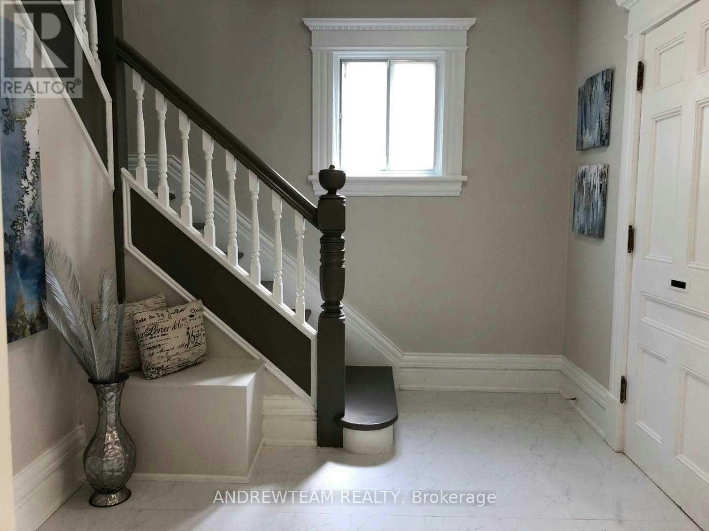 3 Church Street S, Richmond Hill, ON, L4C 1W1 - 16