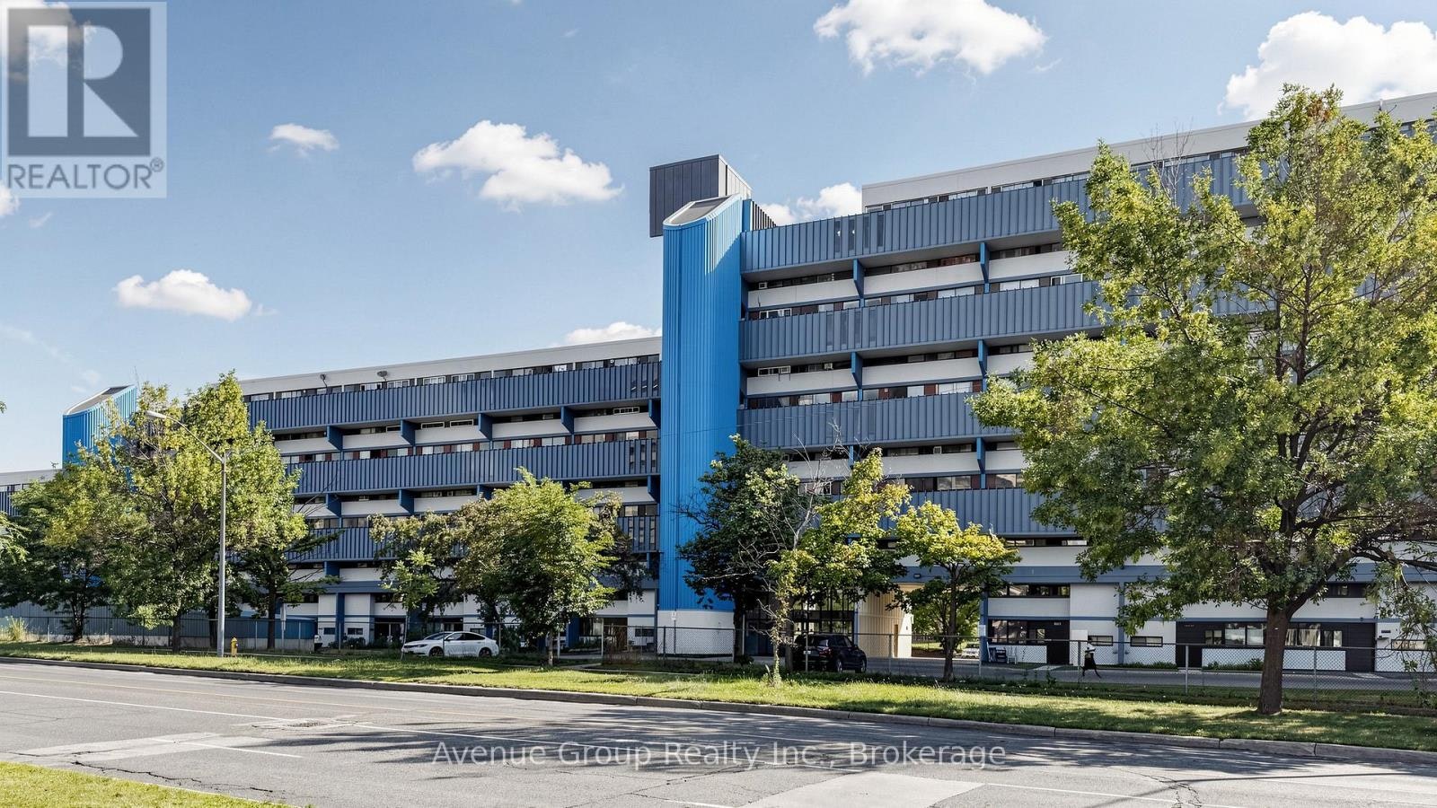 417-4673 Jane Street, Toronto, ON, M3N 2L1