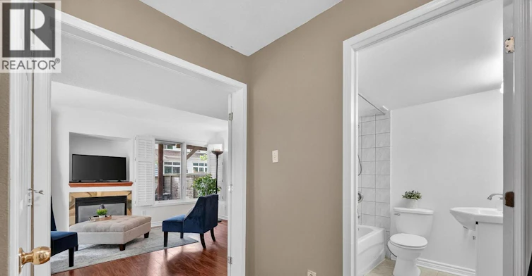 106 Corsica Private W, Ottawa, ON, K1G 5Y1 - 5