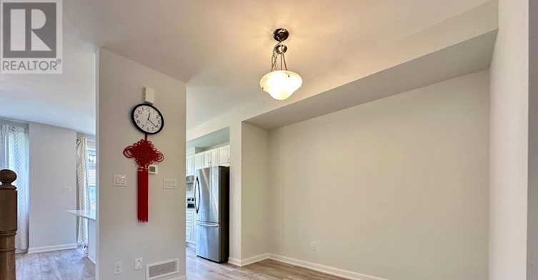 725 Cashmere Terrace, Ottawa, ON, K2J 6Z6 - 4