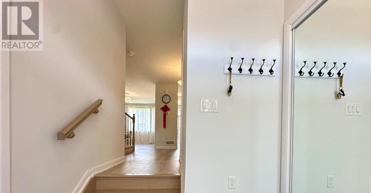 725 Cashmere Terrace, Ottawa, ON, K2J 6Z6 - 3