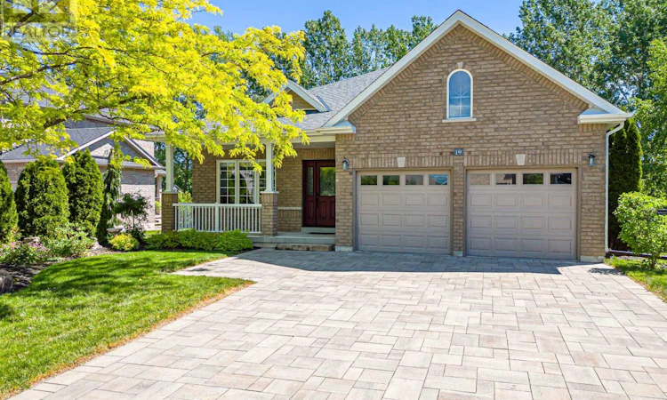 19 Kells Crescent