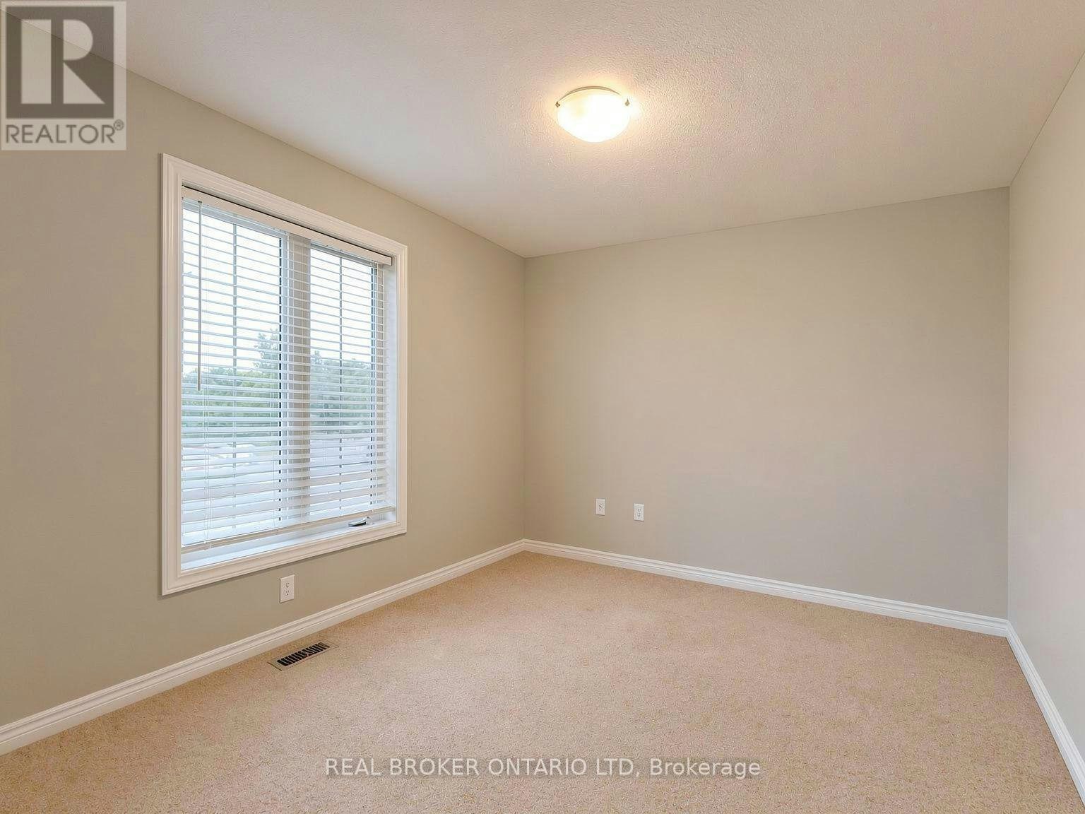 1054 Oakcrossing Gate, London, ON, N6H 0E9 - 17
