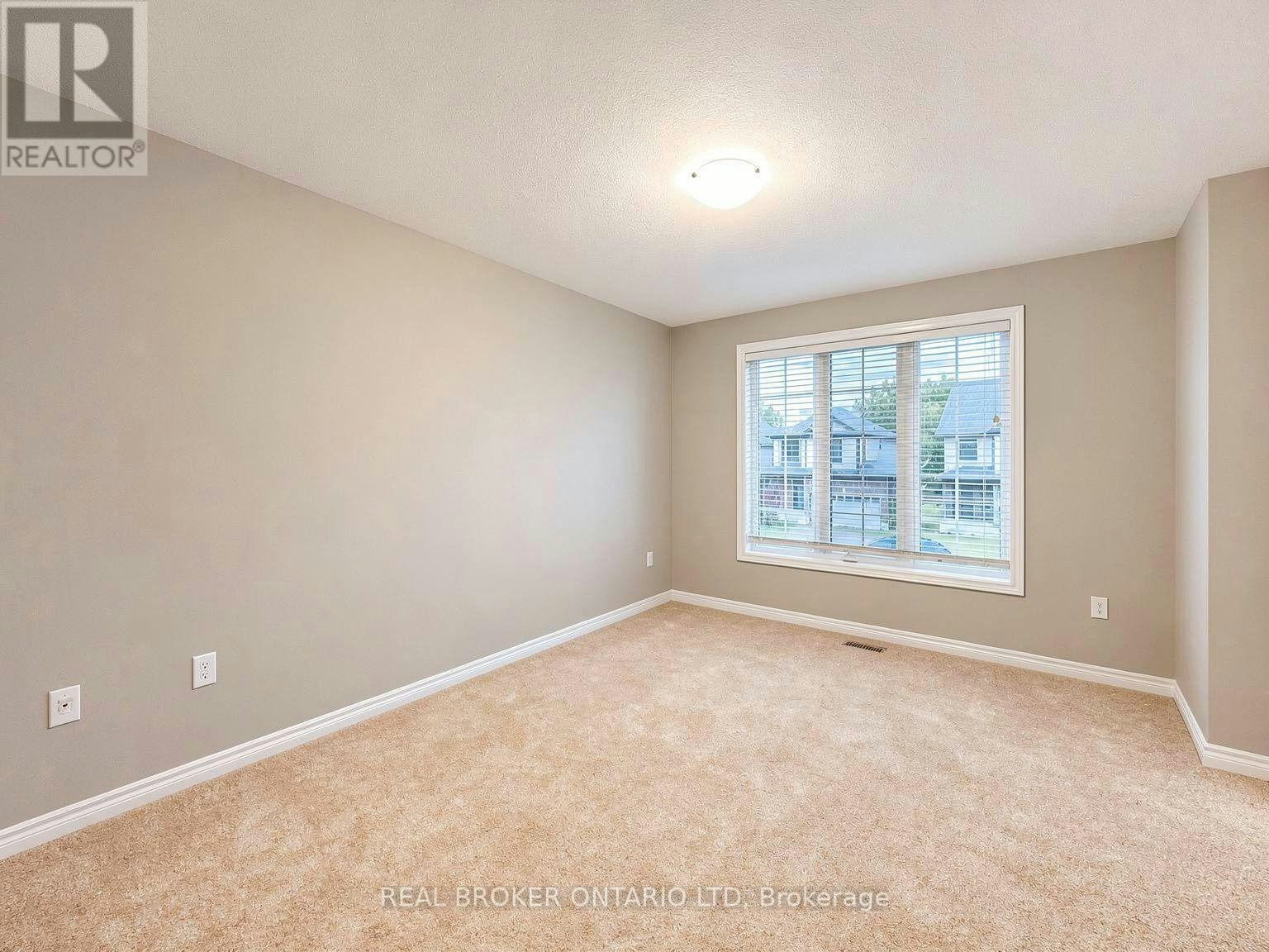 1054 Oakcrossing Gate, London, ON, N6H 0E9 - 13