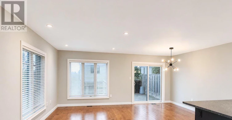 1054 Oakcrossing Gate, London, ON, N6H 0E9 - 5