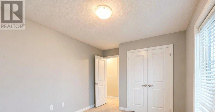 1054 Oakcrossing Gate, London, ON, N6H 0E9 - 18