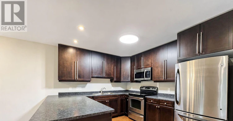 1054 Oakcrossing Gate, London, ON, N6H 0E9 - 7