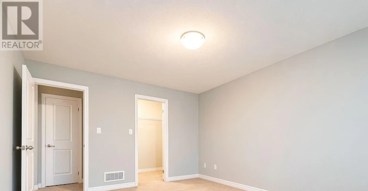 1054 Oakcrossing Gate, London, ON, N6H 0E9 - 14