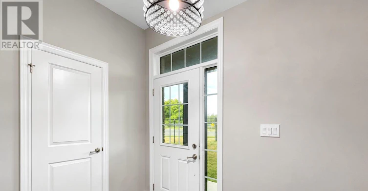 1054 Oakcrossing Gate, London, ON, N6H 0E9 - 3