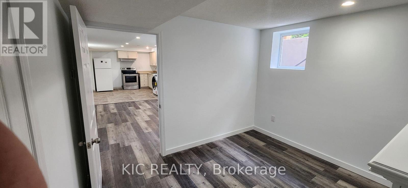 618 Ponting Place, Newmarket, ON, L3X 1T4 - 9