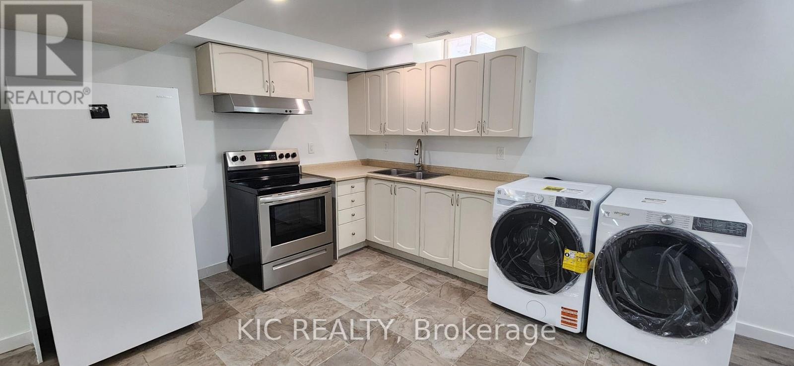 618 Ponting Place, Newmarket, ON, L3X 1T4 - 17