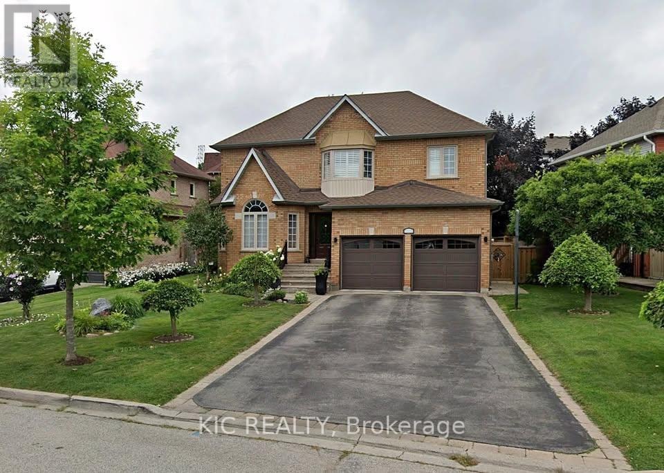618 Ponting Place, Newmarket, ON, L3X 1T4