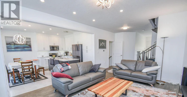 9 Copperhill Heights, Barrie, ON, L9S 0K6 - 12