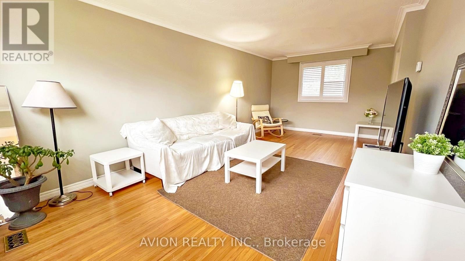 83 Lincoln Green Drive, Markham, ON, L3P 1R6 - 3