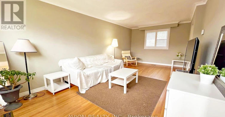 83 Lincoln Green Drive, Markham, ON, L3P 1R6 - 3