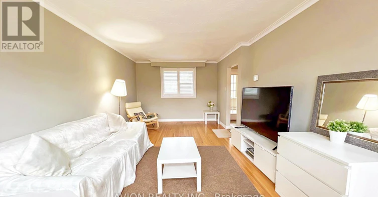 83 Lincoln Green Drive, Markham, ON, L3P 1R6 - 4