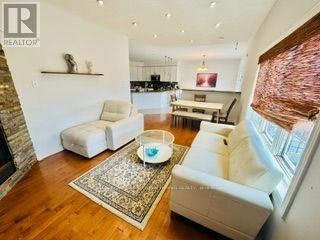 5847 Summerside Drive, Mississauga, ON, L5M 6J5 - 8