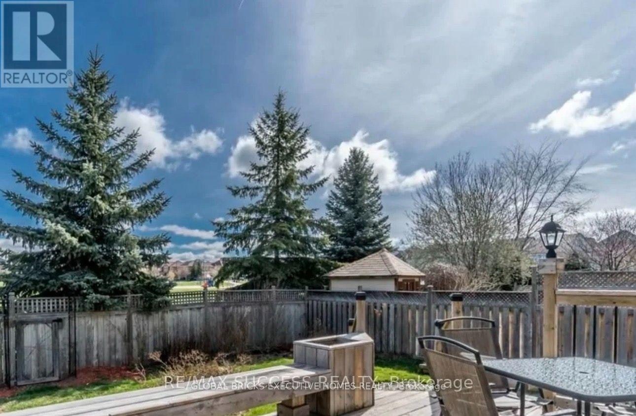 5847 Summerside Drive, Mississauga, ON, L5M 6J5 - 18