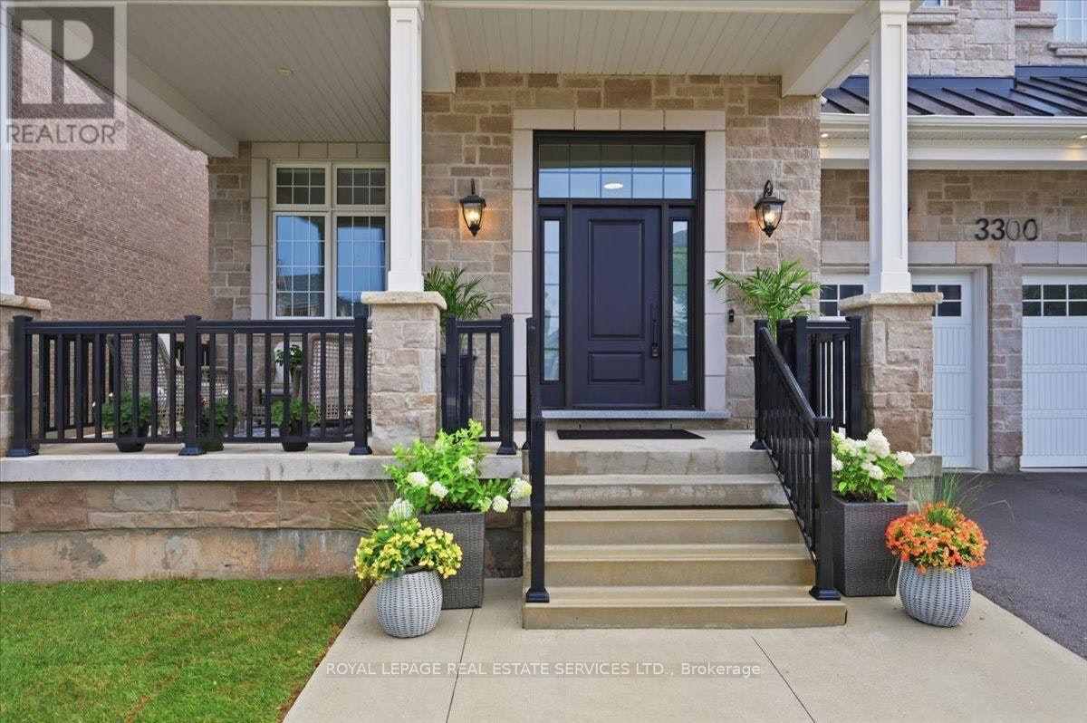 3300 Sunningdale Gardens, Oakville, ON, L6M 5K5 - 2