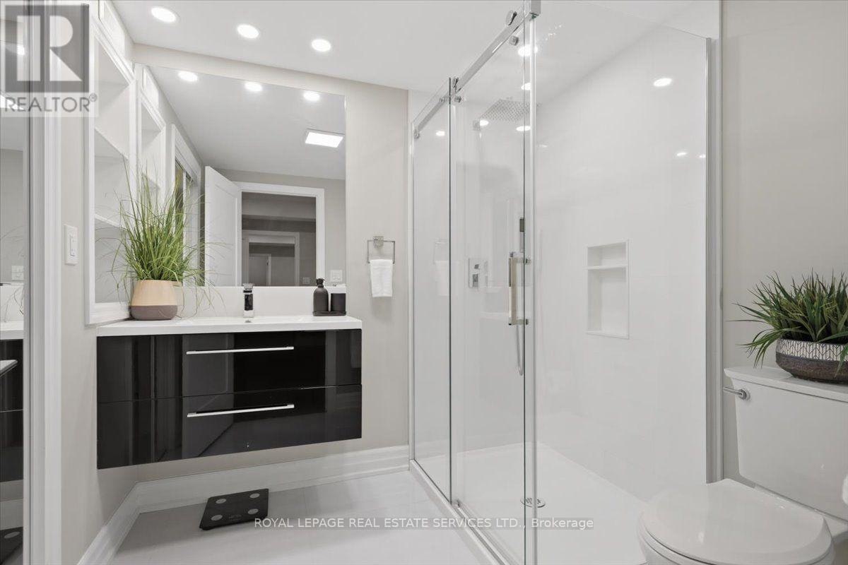 3300 Sunningdale Gardens, Oakville, ON, L6M 5K5 - 38