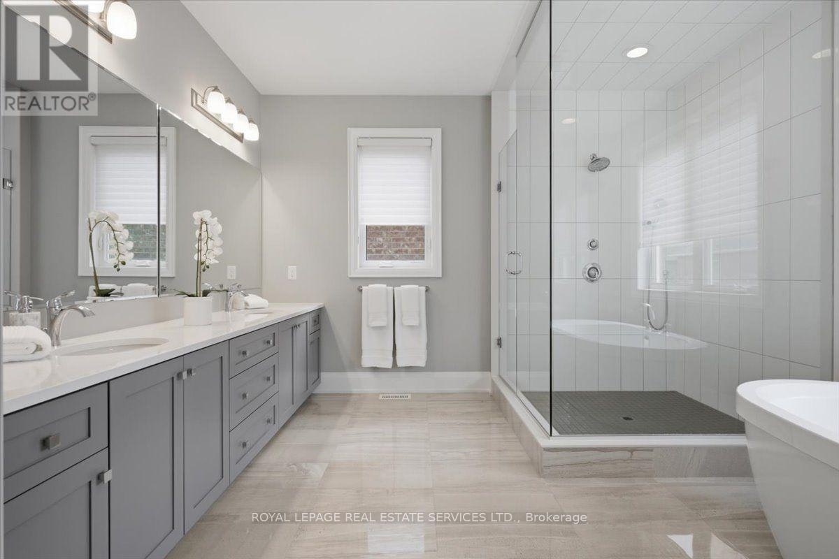 3300 Sunningdale Gardens, Oakville, ON, L6M 5K5 - 24