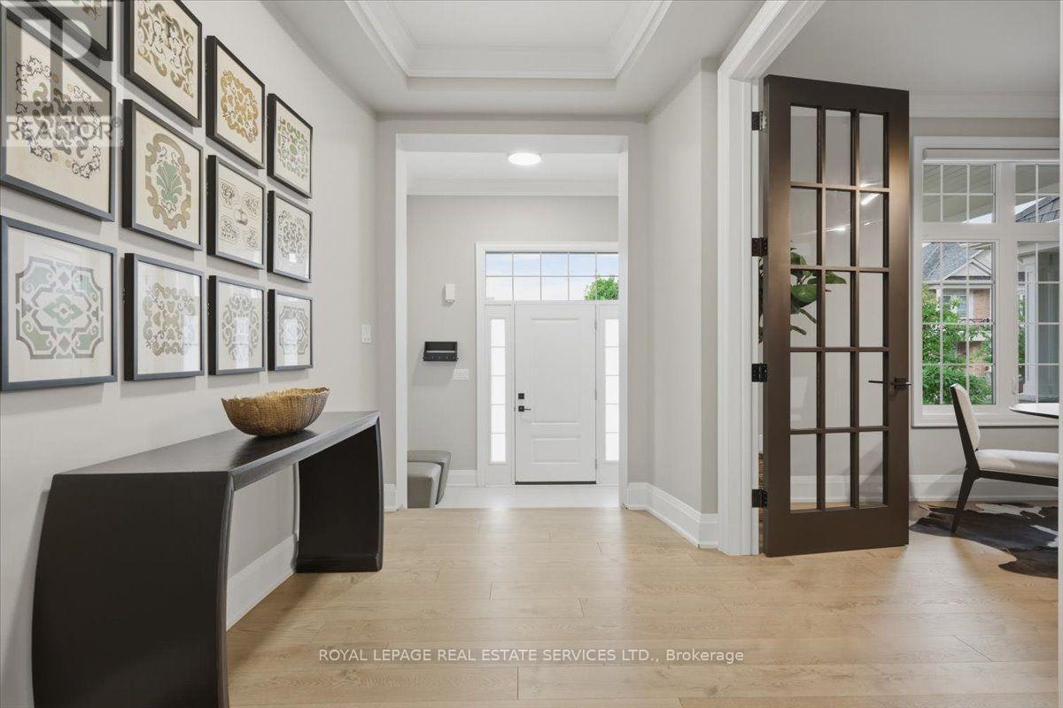 3300 Sunningdale Gardens, Oakville, ON, L6M 5K5 - 5
