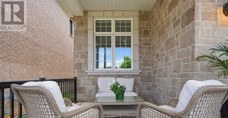 3300 Sunningdale Gardens, Oakville, ON, L6M 5K5 - 3