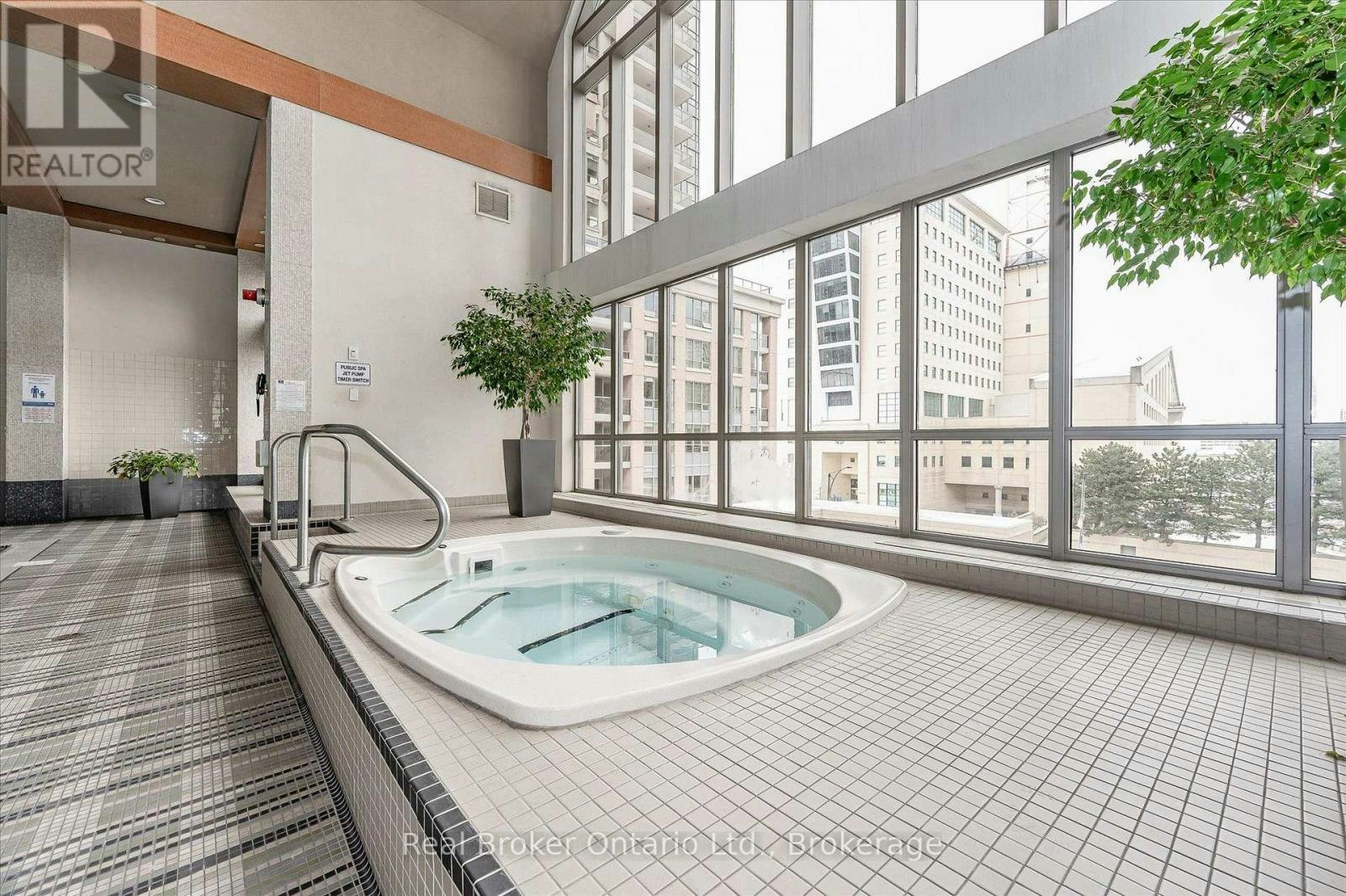 2103-4090 Living Arts Drive, Mississauga, ON, L5B 4M8 - 6