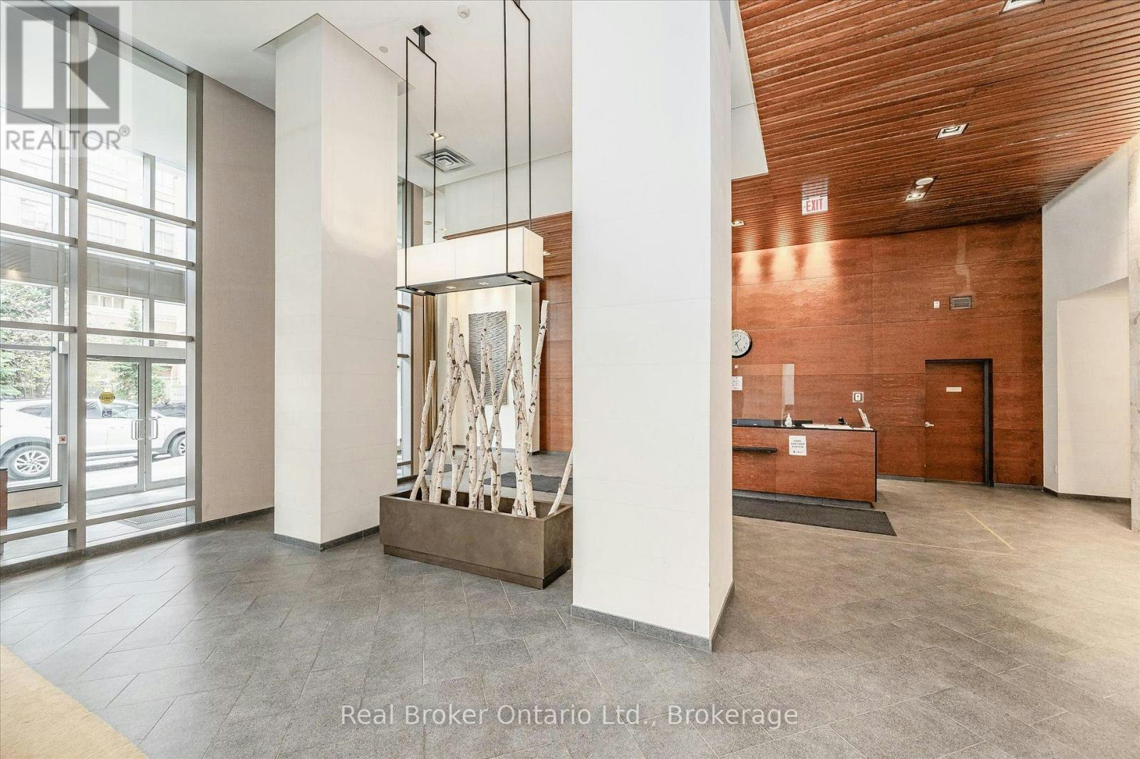 2103-4090 Living Arts Drive, Mississauga, ON, L5B 4M8 - 2