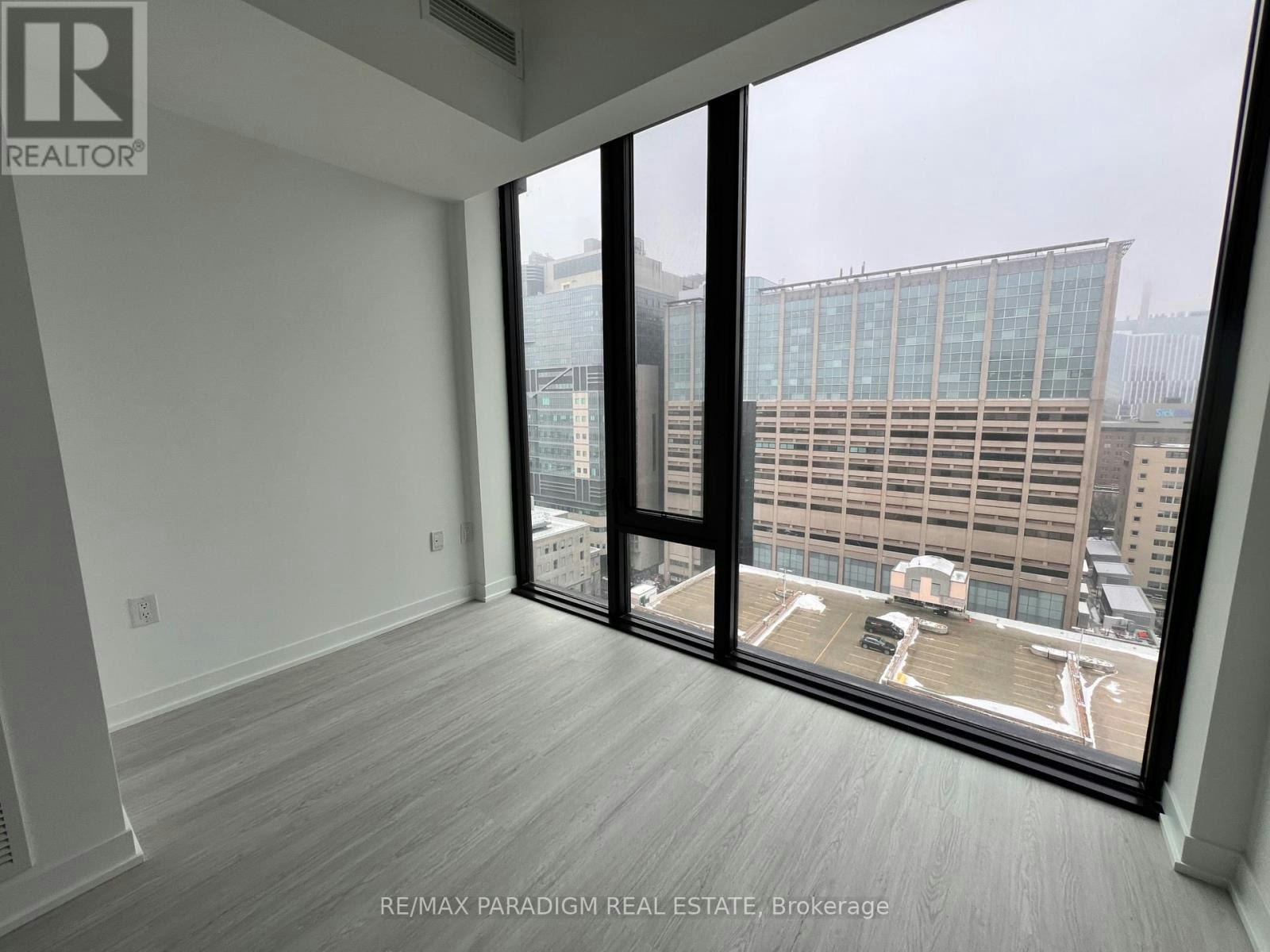 1705-195 Mccaul Street, Toronto, ON, M5T 1W6 - 8