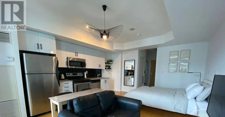 3603-65 Bremner Boulevard, Toronto, ON, M5J 0A7 - 4