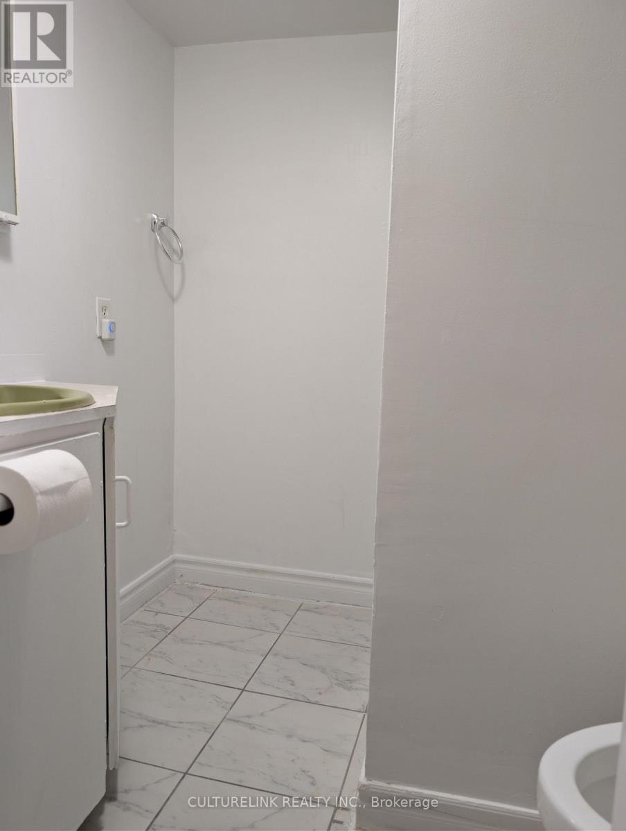 BASEMENT-74 Steeles Avenue E, Markham, ON, L3T 1A3 - 7