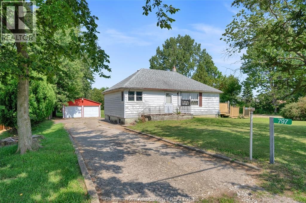 797 Mcnaughton Avenue East, Chatham-Kent, ON, N0P 2L0