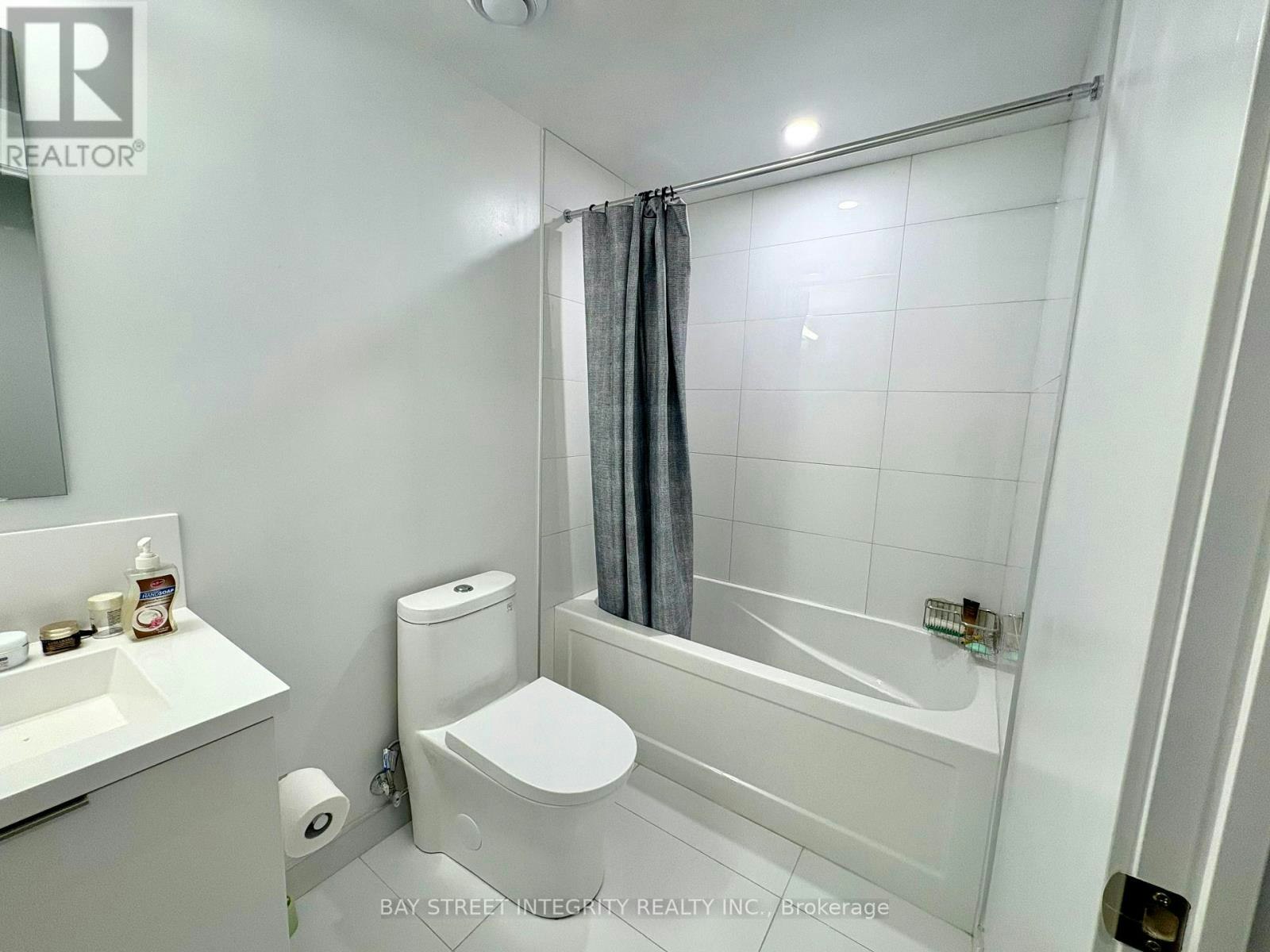 1009-121 St Patrick Street, Toronto, ON, M5T 0B8 - 12