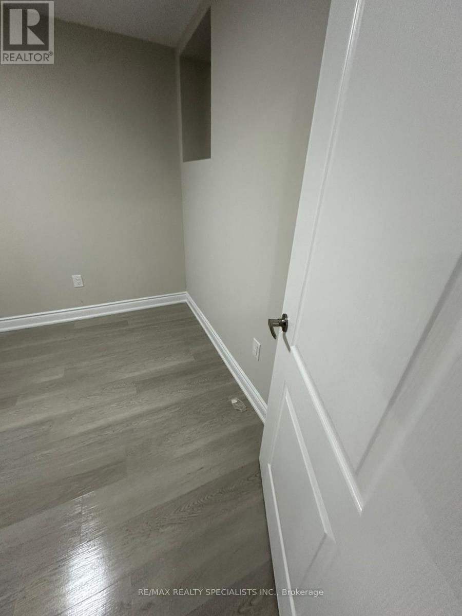 10 Bramacre Court, Brampton, ON, L7A 1T5 - 6