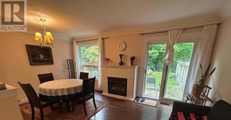 BEDROOM 2-2876 Westbury Court, Mississauga, ON, L5M 6B3 - 6