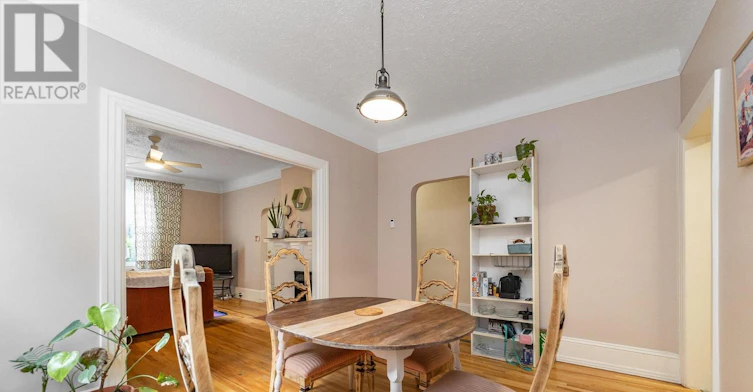 A-192 Stanley Avenue, Ottawa, ON, K1M 1P3 - 7