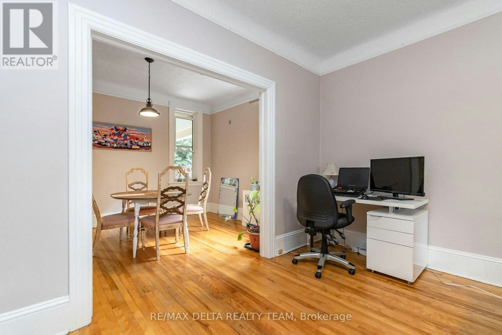 A-192 Stanley Avenue, Ottawa, ON, K1M 1P3 - 6