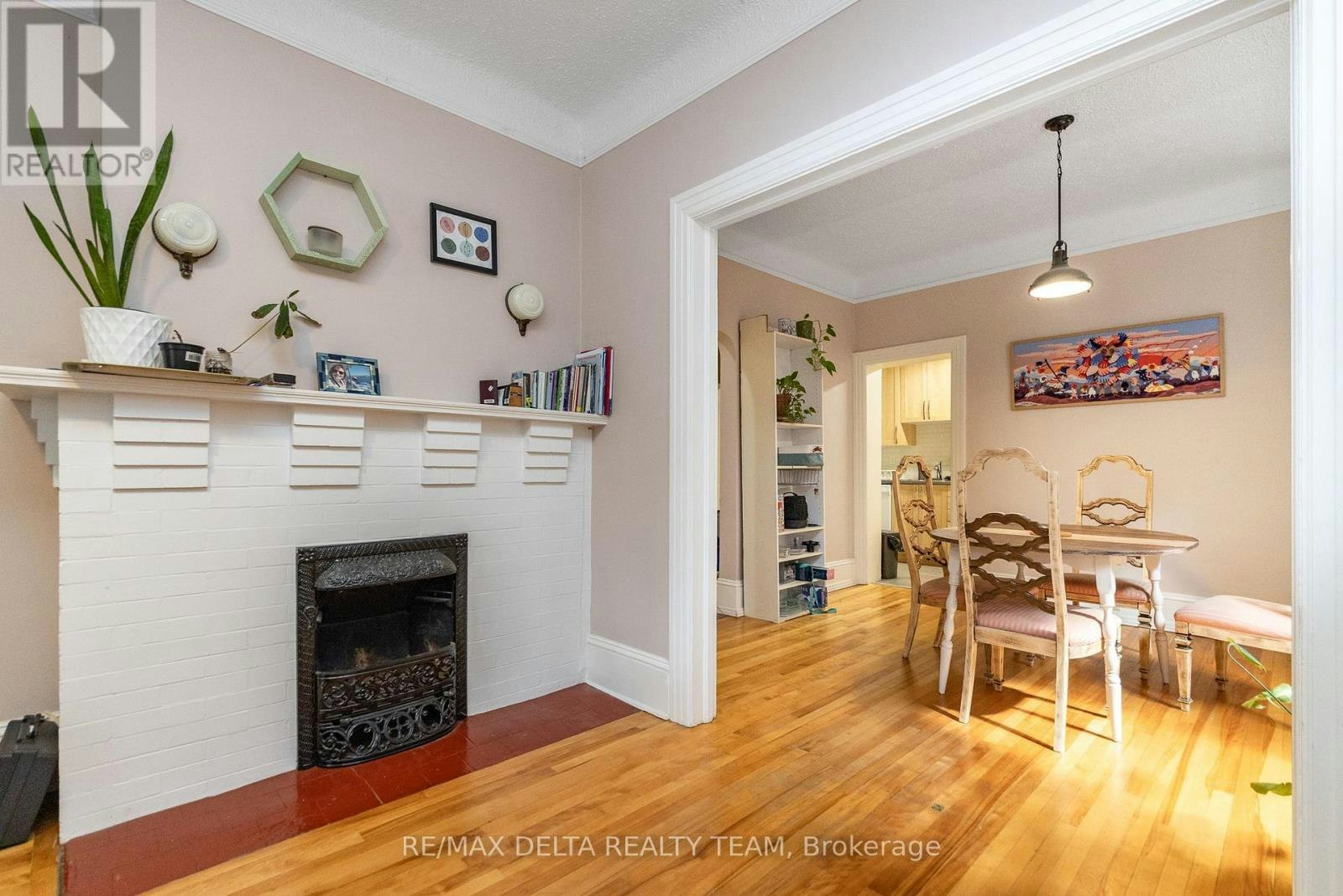 A-192 Stanley Avenue, Ottawa, ON, K1M 1P3 - 5