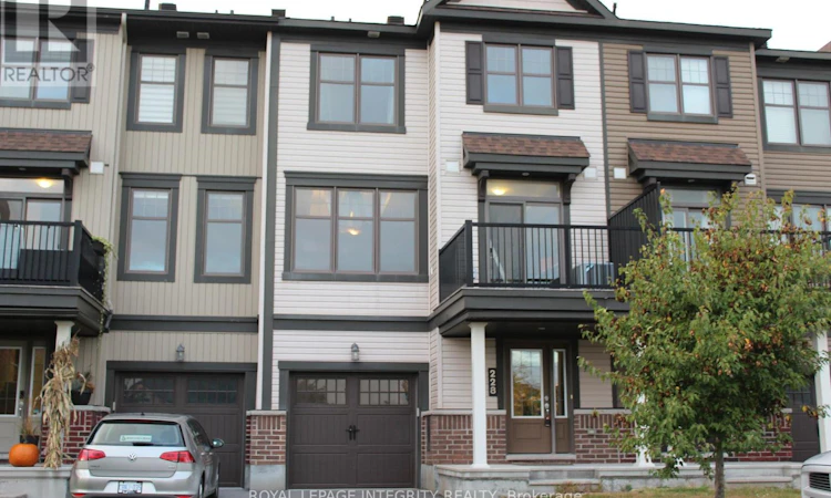 228 Halyard Way