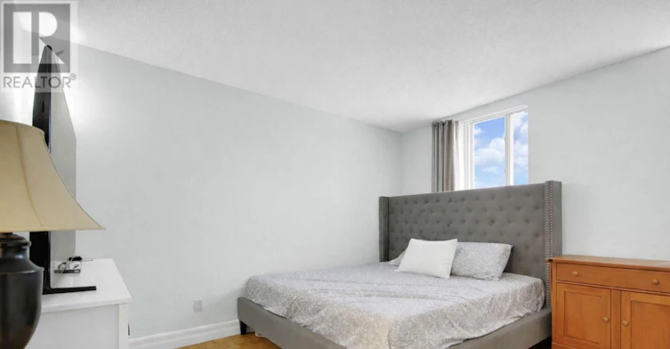 1116-2020 Jasmine Crescent, Ottawa, ON, K1J 8K5 - 12