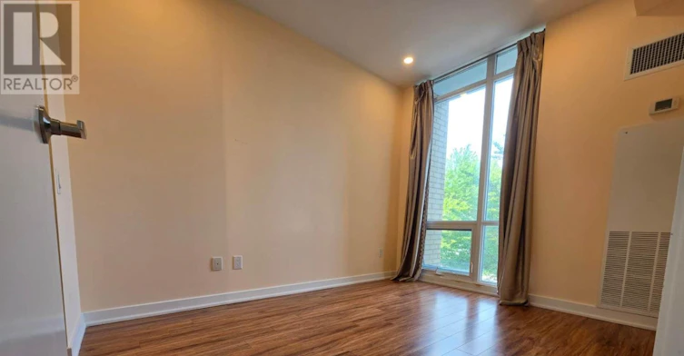 TH 3-29 Singer Court, Toronto, ON, M2K 0B3 - 14