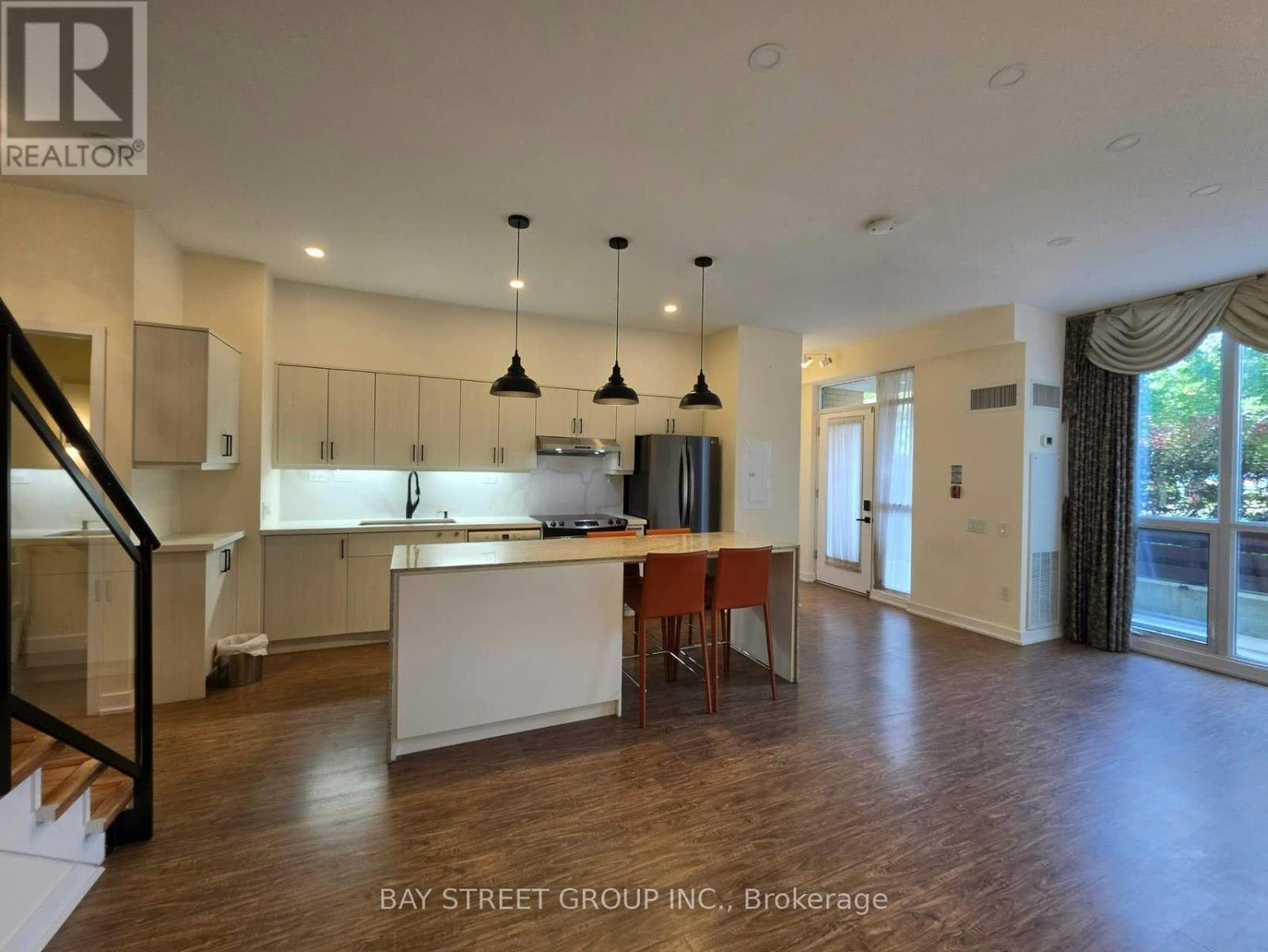 TH 3-29 Singer Court, Toronto, ON, M2K 0B3 - 5
