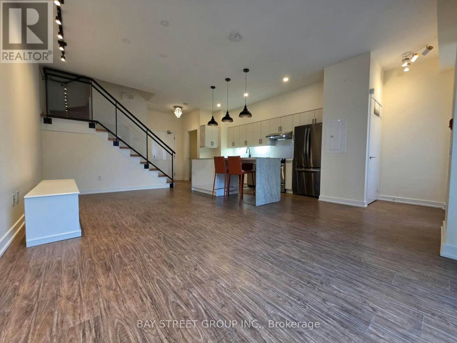 TH 3-29 Singer Court, Toronto, ON, M2K 0B3 - 9
