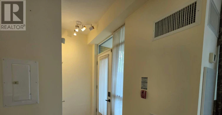 TH 3-29 Singer Court, Toronto, ON, M2K 0B3 - 10