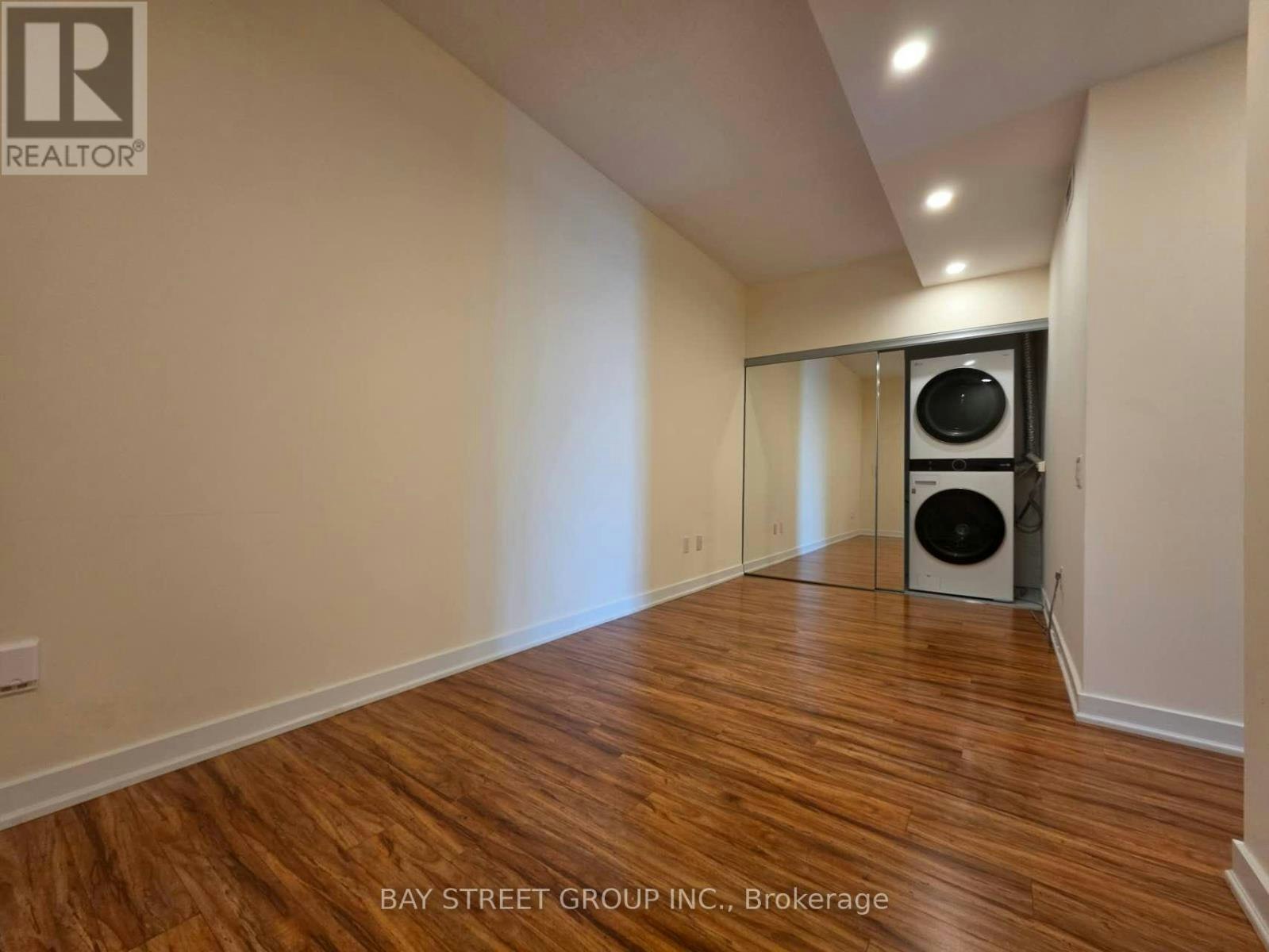 TH 3-29 Singer Court, Toronto, ON, M2K 0B3 - 22