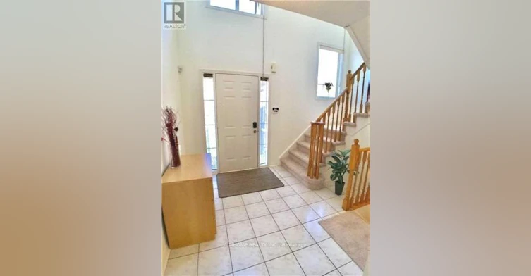 42 Holmwood Street, Richmond Hill, ON, L4B 4K5 - 4