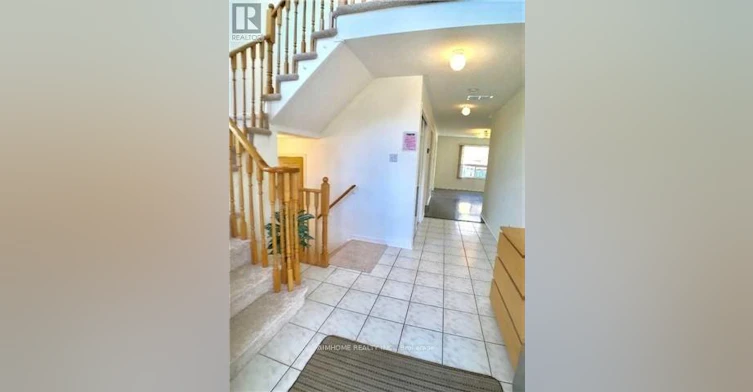 42 Holmwood Street, Richmond Hill, ON, L4B 4K5 - 3